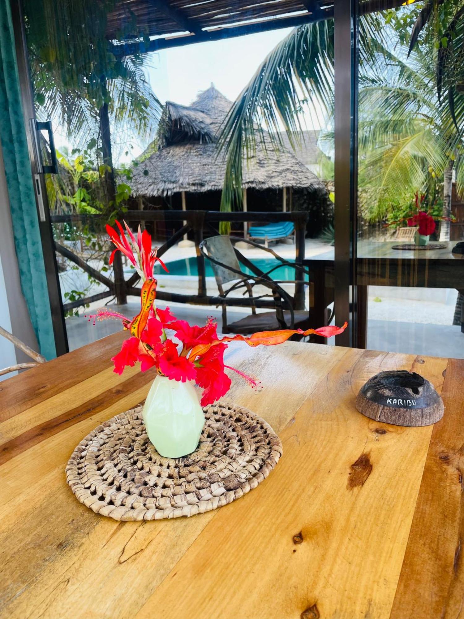Sand Beach Boutique Apartments Bwejuu Exterior photo